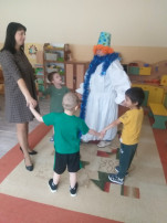 День рождения Снеговика День рождения Снеговика.